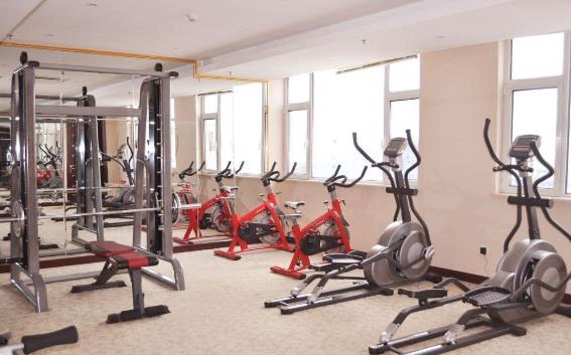 Ramada Linyi North Hotell Exteriör bild